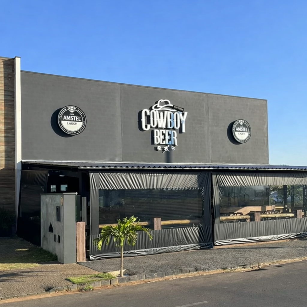 Ambiente interno do Cowboy Beer
