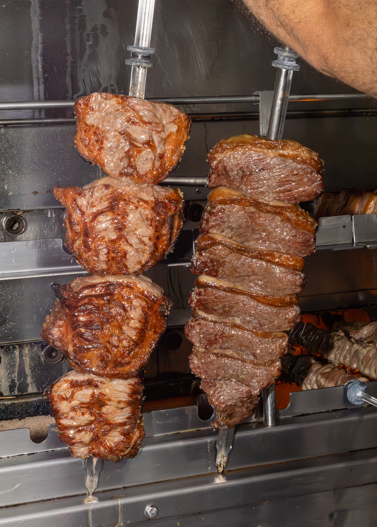 Prato e cortes do Cowboy Beer